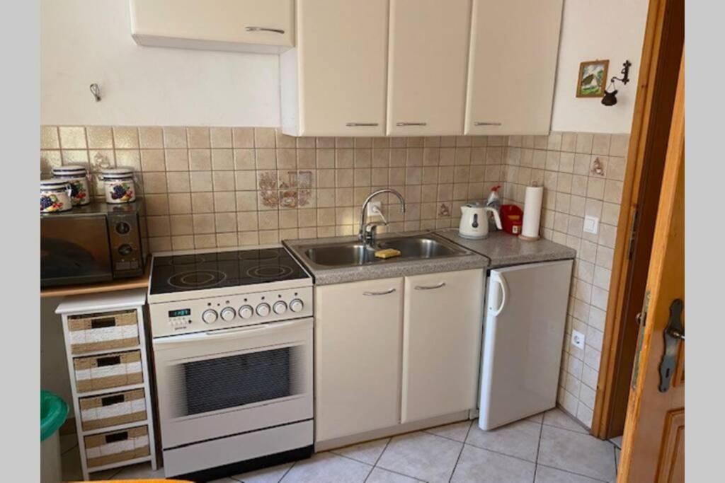 Apartma Jozica In Toncek スヴェティ・ユリイ・オプ・シュチャヴニツィ エクステリア 写真